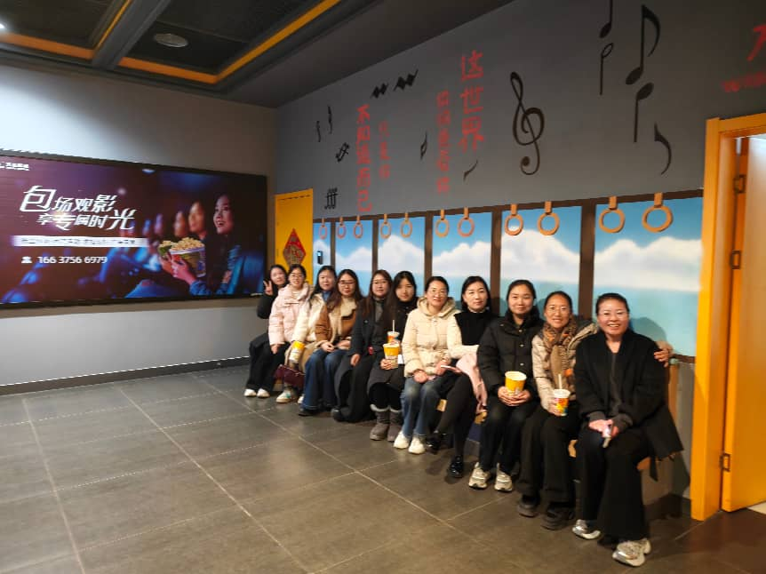 工业集团组织开展“三八”妇女节系列活动