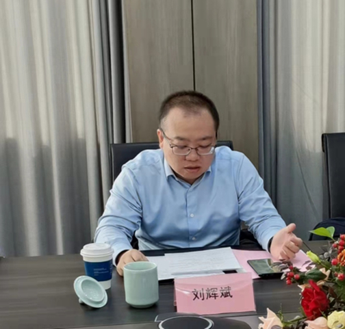 鹰潭市月湖区区委常委刘辉斌一行到鹰潭防腐公司调研