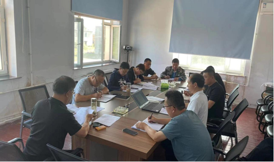 镇赉粮食物流公司召开党委理论学习中心组学习会议